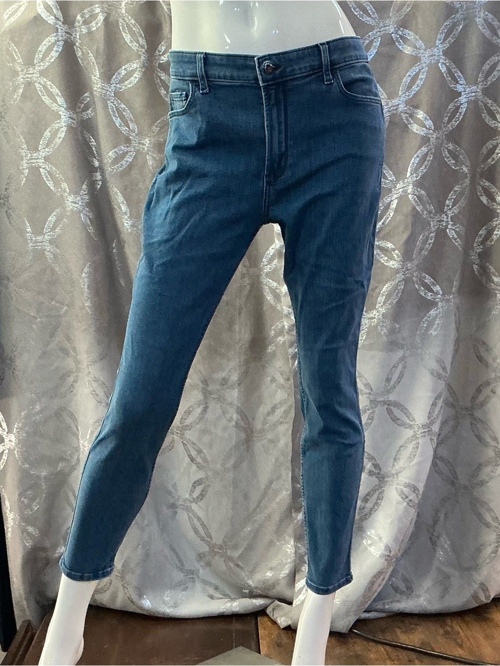 Hollister High Rise Super Skinny Jeans 12S W31S